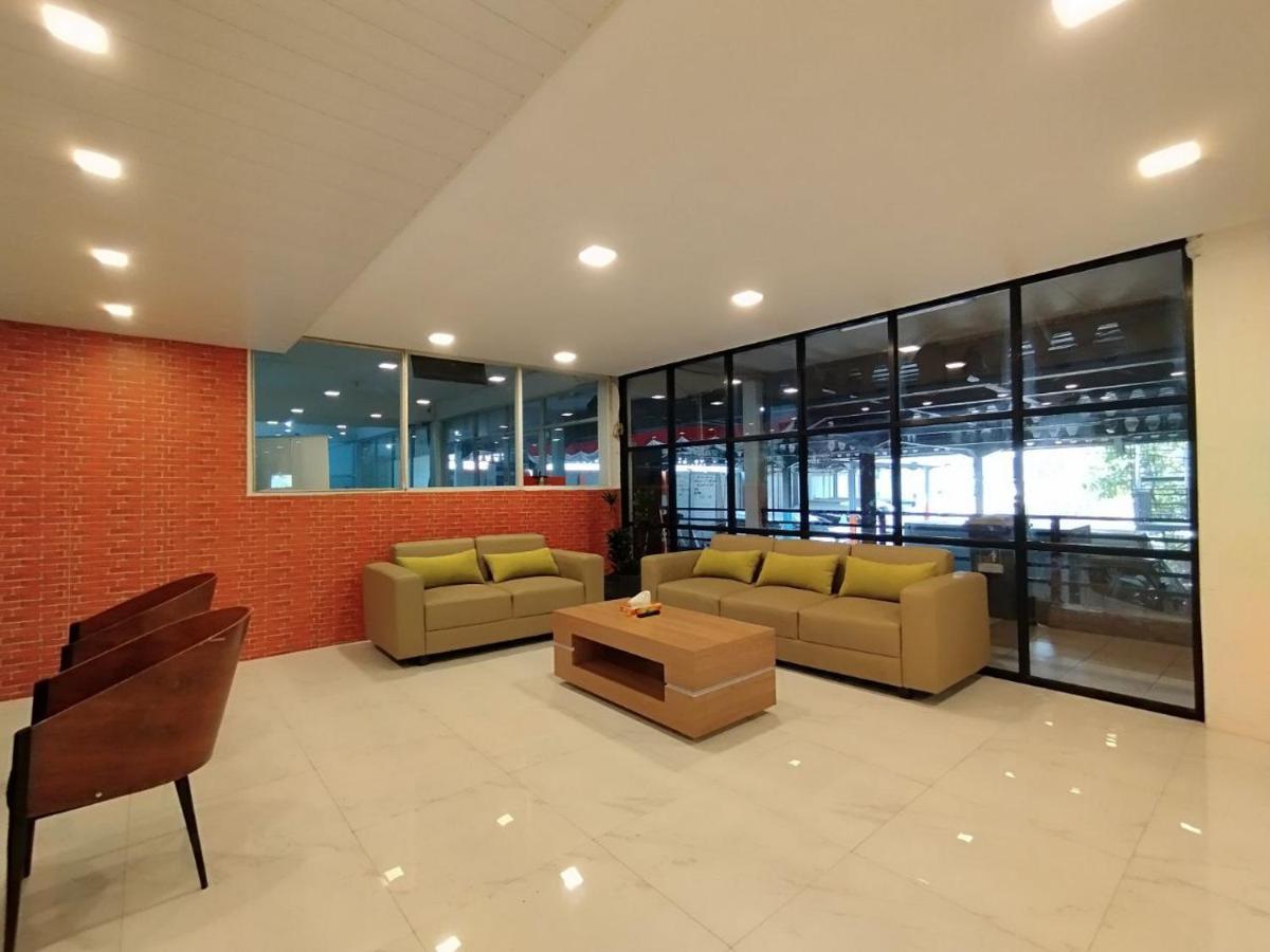 Hotel Syariah Selamat Sukabumi Exterior foto