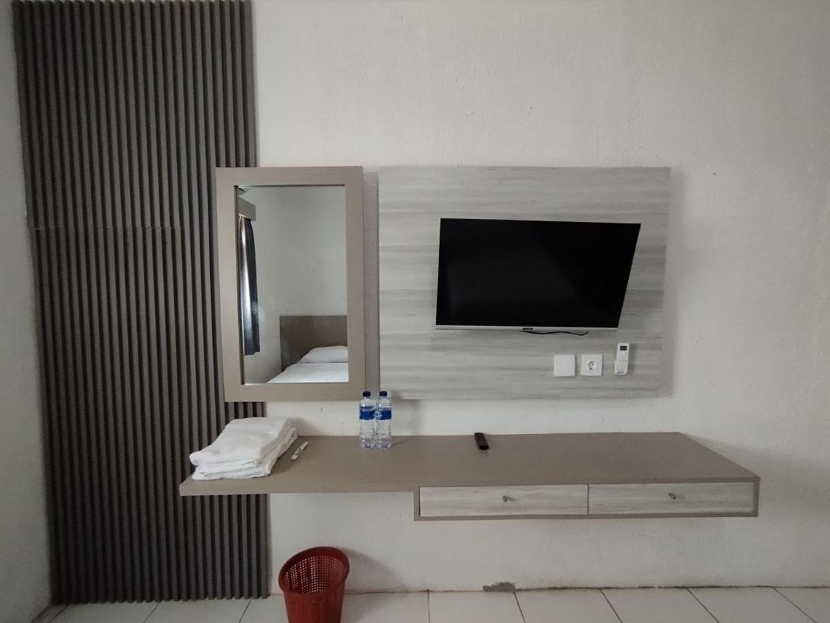 Hotel Syariah Selamat Sukabumi Exterior foto